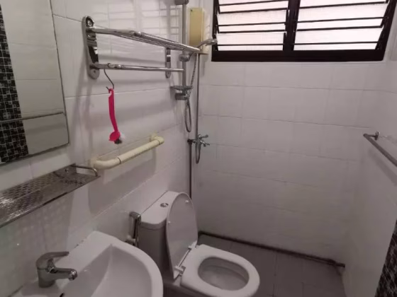 整套出租 • 梧槽 • 783 Yishun Ring Road • S$3300 • 4房(3臥室) • 990ft² / 91m² 照片
