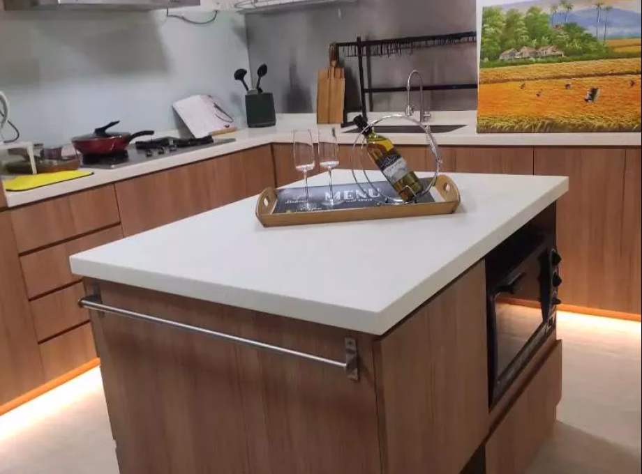 房屋出售 • 梧槽 • 637A Yishun Street 61 • S$580000 • 4房(3臥室) • 979ft² / 90m² 照片