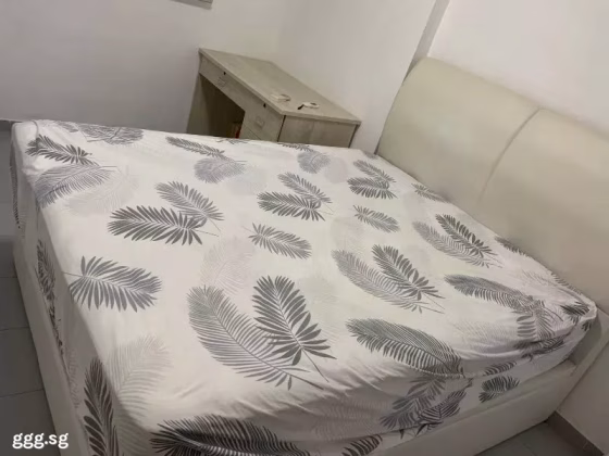 单间出租 • 梧槽 • 774 Yishun Avenue 3 • S$900 • 3房(2臥室) • 普通房 照片