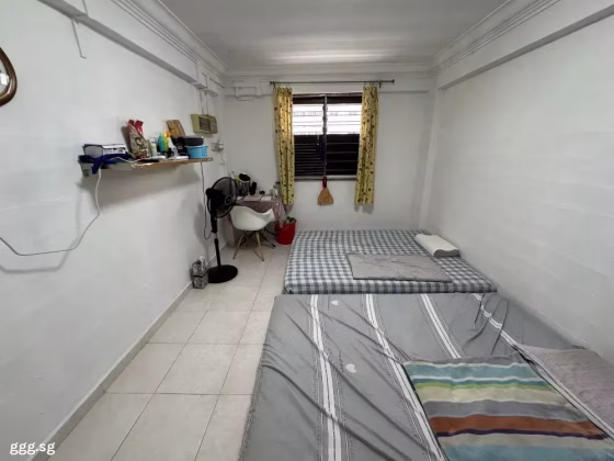 单间出租 • 金文泰 • 107 Jalan Bukit Merah • S$900 • 3房(2臥室) • 普通房 照片