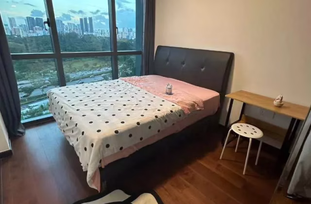 单间出租 • 蔡厝港 •  Normanton Park • S$2400 • 住宅公寓 • 主人房