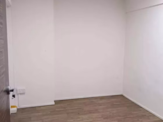 单间出租 • 兀兰 • WOODLANDS INDUSTRIAL PARK E5 (757322) • S$1400 • 店屋 • 普通房 照片