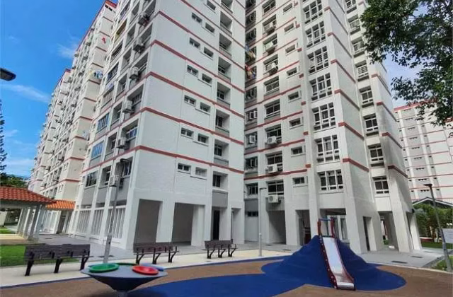 单间出租 • 宏茂桥 • 207 Pasir Ris Street 21 • S$1000 • 3房(2臥室) • 普通房