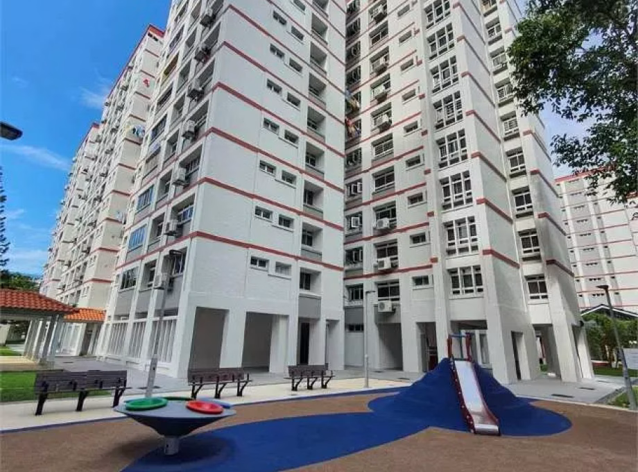 单间出租 • 宏茂桥 • 207 Pasir Ris Street 21 • S$1000 • 3房(2臥室) • 普通房 照片