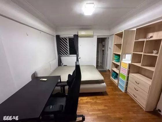 单间出租 • 林厝港 • 524 Jurong West Street 52 • S$1400 • 3房(2臥室) • 主人房 照片