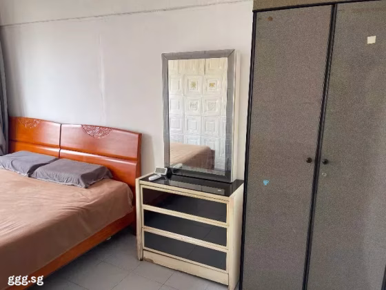 单间出租 • 樟宜湾 •  People's Park Complex • S$1200 • 住宅公寓 • 普通房 照片
