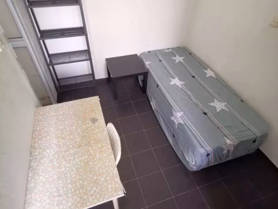 单间出租 • 马林百列 •  Braddell View • S$1280 • 住宅公寓 • 主人房 照片