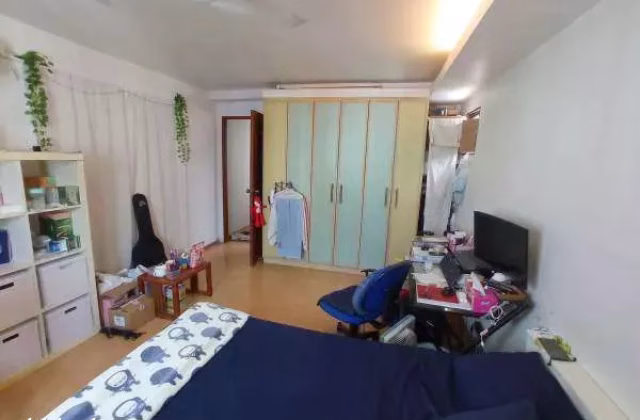 整套出租 • 武吉巴督 • 354 Bukit Batok Street 31 • S$3800 • 执行组屋 • 1600ft² / 148m²