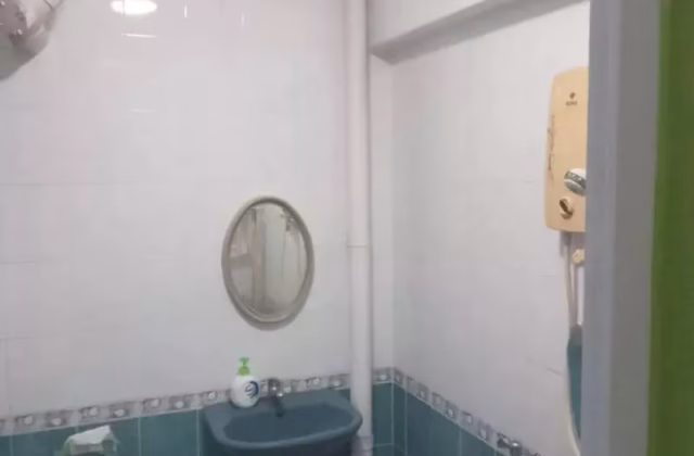 单间出租 • 武吉班让 • 611 Clementi West Street 1 • S$1500 • 3房(2臥室) • 主人房