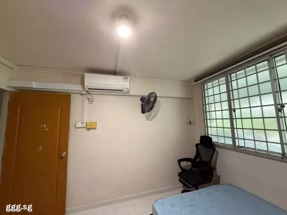 单间出租 • 梧槽 • 243 Yishun Ring Road • S$1100 • 3房(2臥室) • 普通房 照片