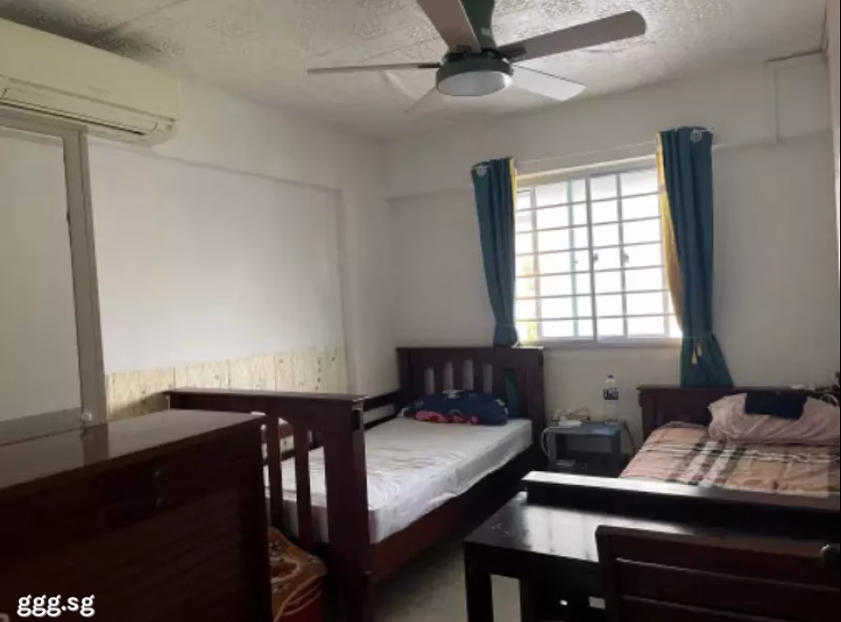 单间出租 • 乌节 • 433 Ang Mo Kio Avenue 10 • S$600 • 3房(2臥室) • 普通房 照片