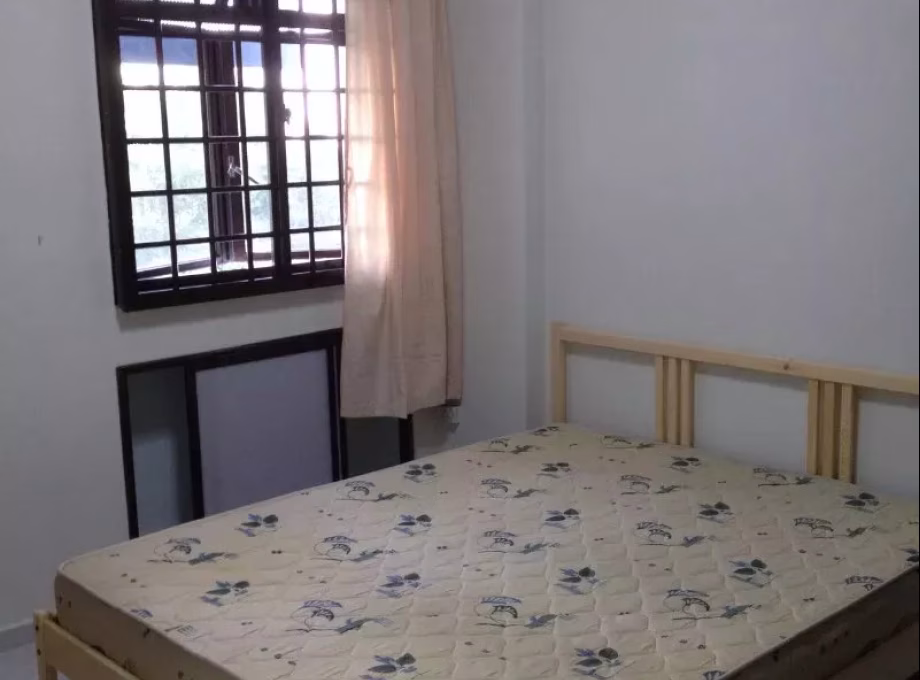 单间出租 • 三巴旺 • 762 Woodlands Avenue 6 • S$900 • 4房(3臥室) • 普通房 照片