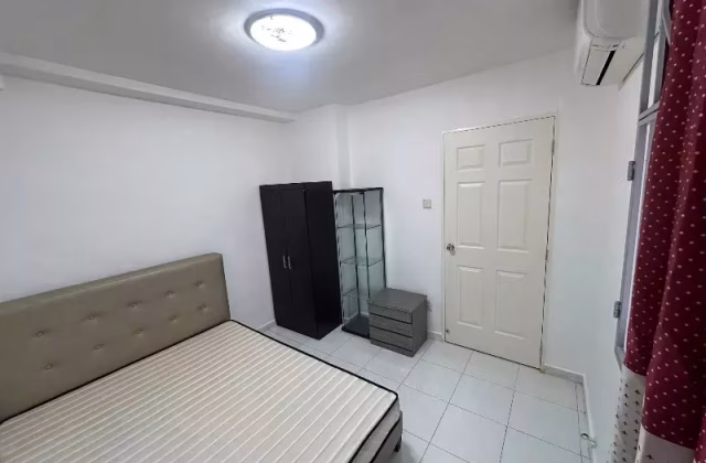 单间出租 • 后港 • 341 Sembawang Close • S$1000 • 3房(2臥室) • 普通房
