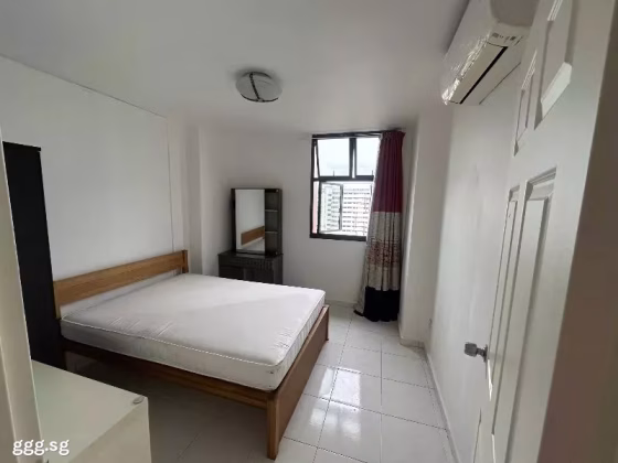 单间出租 • 后港 • 341 Sembawang Close • S$1000 • 3房(2臥室) • 普通房 照片