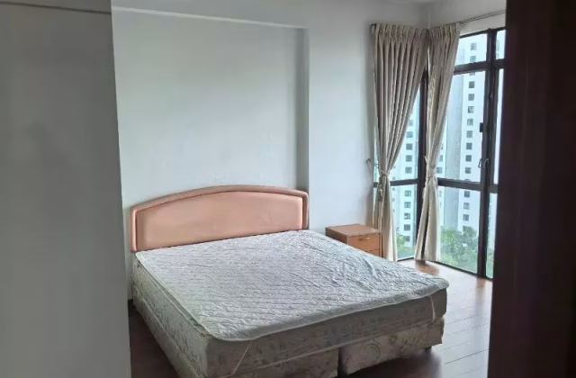 单间出租 • 巴耶利峇 •  Parc Oasis • S$2000 • 2房(1臥室) • 佣人房