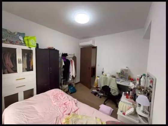 整套出租 • 裕廊东 •  Plantation Crescent • S$2300 • 2房(1臥室) • 8100ft² / 752m² 照片