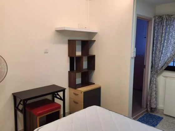 单间出租 • 西部集水区 • 818 Tampines Street 81 • S$1000 • 3房(2臥室) • 主人房 照片