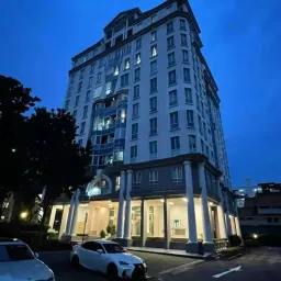 单间出租 • 碧山 •  Sin Ming Plaza • S$1200 • 住宅公寓 • 普通房