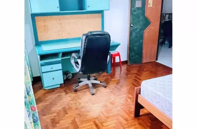 单间出租 • 宏茂桥 • 650 Pasir Ris Drive 10 • S$950 • 5房(4臥室) • 普通房