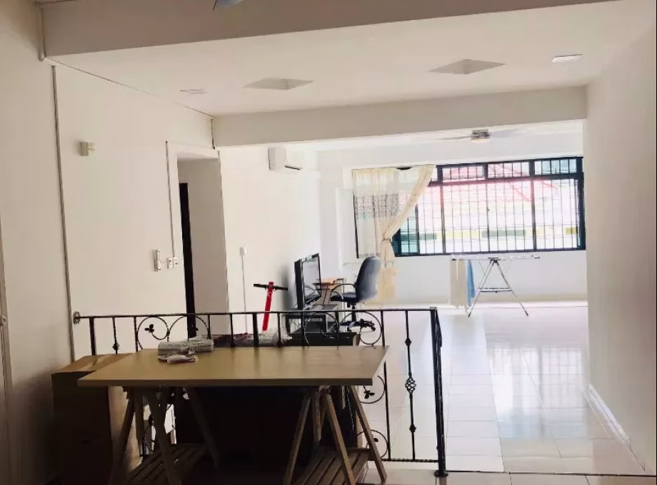 单间出租 • 武吉知马 •  Kembangan Court • S$1300 • 住宅公寓 • 普通房 照片