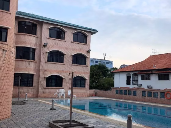 单间出租 • 武吉知马 •  Kembangan Court • S$1300 • 住宅公寓 • 普通房 照片