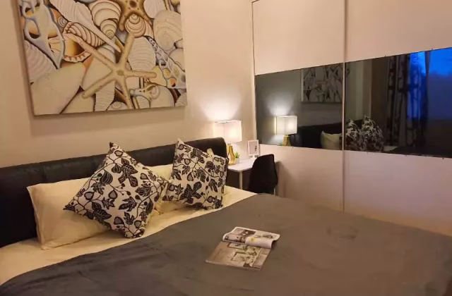 单间出租 • 巴耶利峇 •  Parc Oasis • S$1750 • 共管公寓 • 主人房