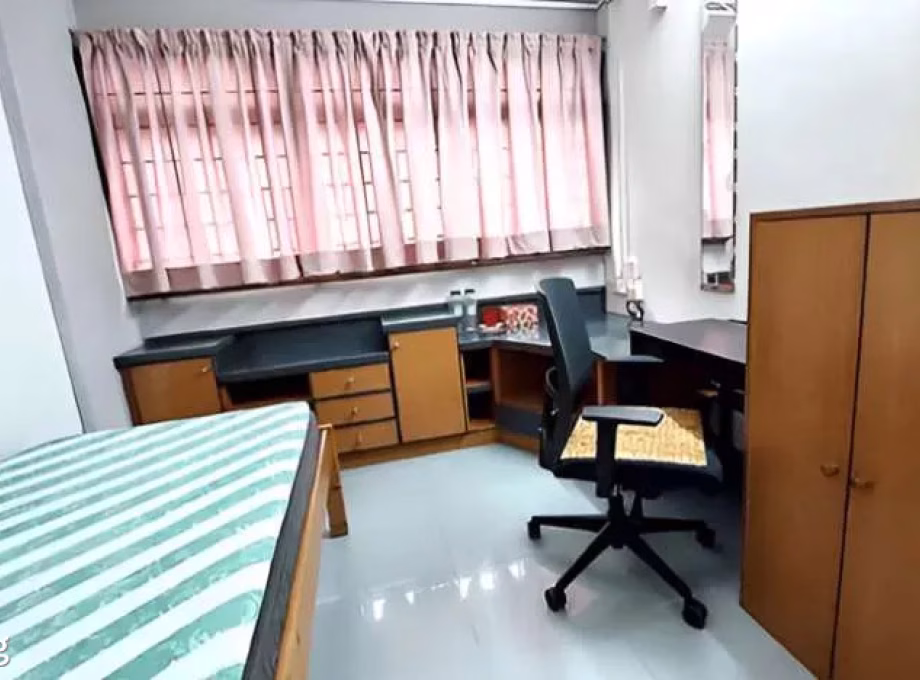 单间出租 • 林厝港 • 257 Boon Lay Drive • S$730 • 4房(3臥室) • 普通房 照片