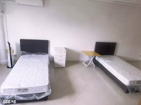 单间出租 • 三巴旺 • 822 Woodlands Street 82 • S$550 • 5房(4臥室) • 普通房 照片