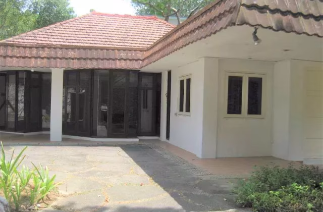整套出租 • 诺维娜 • MORLEY ROAD (267723) • S$35000 • 优质洋房 • 15000ft² / 1393m²