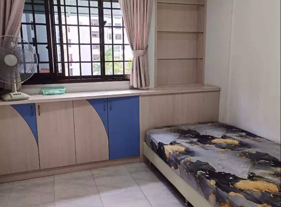 单间出租 • 芽笼 • 657 Choa Chu Kang Crescent • S$800 • 3房(2臥室) • 普通房 照片