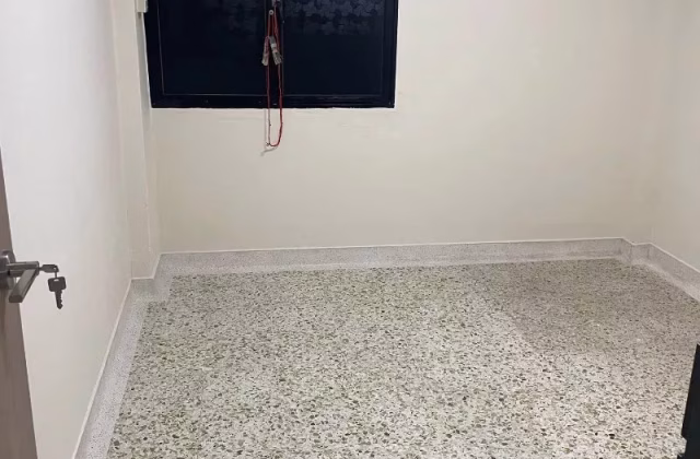 单间出租 • 马林百列 • 219 Lorong 8 Toa Payoh • S$1200 • 3房(2臥室) • 普通房
