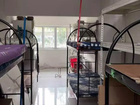 整套出租 • 武吉班让 • 501 West Coast Drive • S$3800 • 3房(2臥室) • 897ft² / 83m² 照片