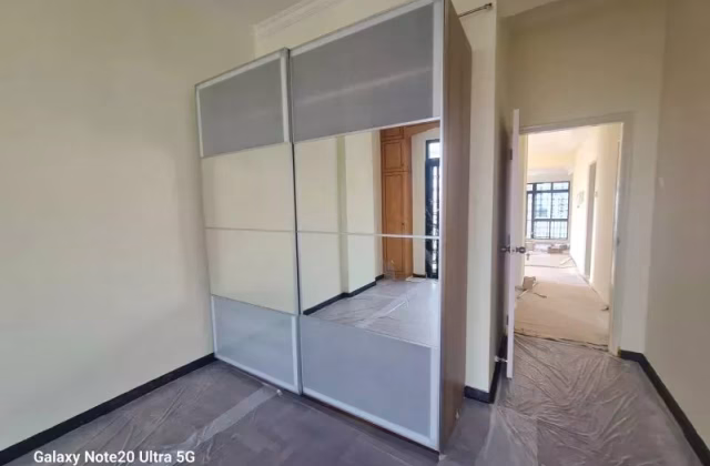 单间出租 • 纽顿 •  Ampas Apartments • S$1800 • 共管公寓 • 主人房