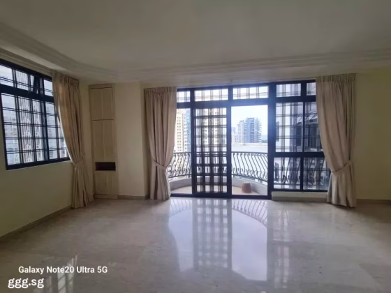 单间出租 • 纽顿 •  Ampas Apartments • S$1800 • 共管公寓 • 主人房 照片
