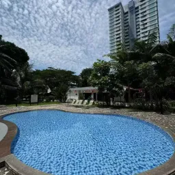 单间出租 • 勿洛 •  Laguna Park • S$980 • 住宅公寓 • 普通房