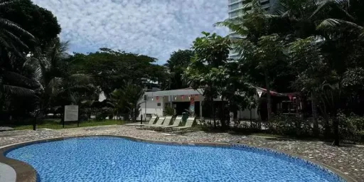 单间出租 • 勿洛 •  Laguna Park • S$980 • 住宅公寓 • 普通房