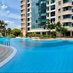 单间出租 • 芽笼 •  Simsville • S$2000 • 住宅公寓 • 主人房