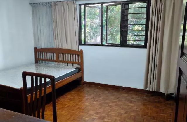 单间出租 • 樟宜湾 •  People's Park Complex • S$1350 • 住宅公寓 • 主人房