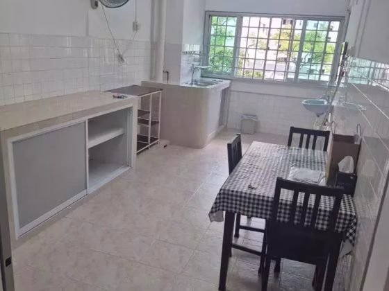 整套出租 • 武吉知马 • 531 Bedok North Street 3 • S$3100 • 3房(2臥室) • 700ft² / 65m² 照片
