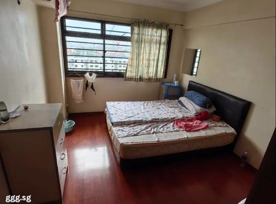 单间出租 • 后港 • 306 Canberra Road • S$900 • 5房(4臥室) • 普通房 照片