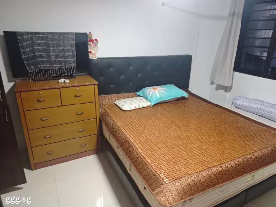 单间出租 • 巴耶利峇 • 230 Jurong East Street 21 • S$1100 • 3房(2臥室) • 普通房 照片