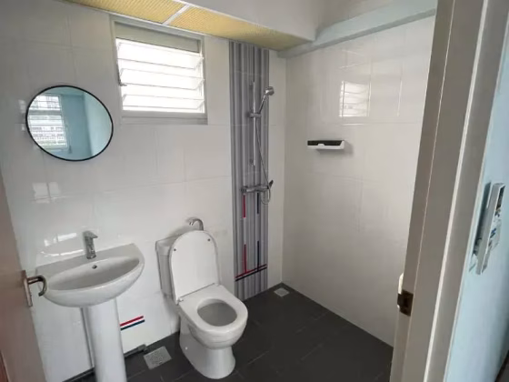 单间出租 • 梧槽 • 671B Yishun Avenue 4 • S$900 • 3房(2臥室) • 普通房 照片