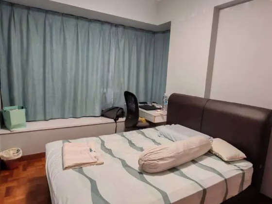 单间出租 • 三巴旺 •  La Casa • S$950 • 共管公寓 • 普通房 照片