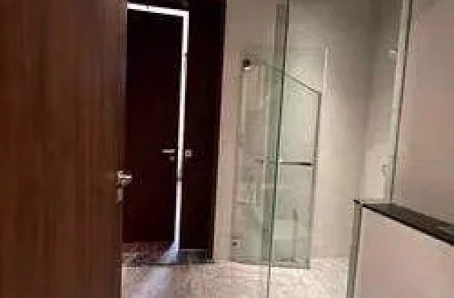 整套出租 • 诺维娜 •  Parksuites • S$5171 • 住宅公寓 • 786ft² / 73m²