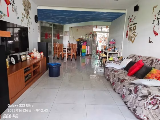 单间出租 • 林厝港 • 441 Jurong West Avenue 1 • S$850 • 3房(2臥室) • 普通房 照片