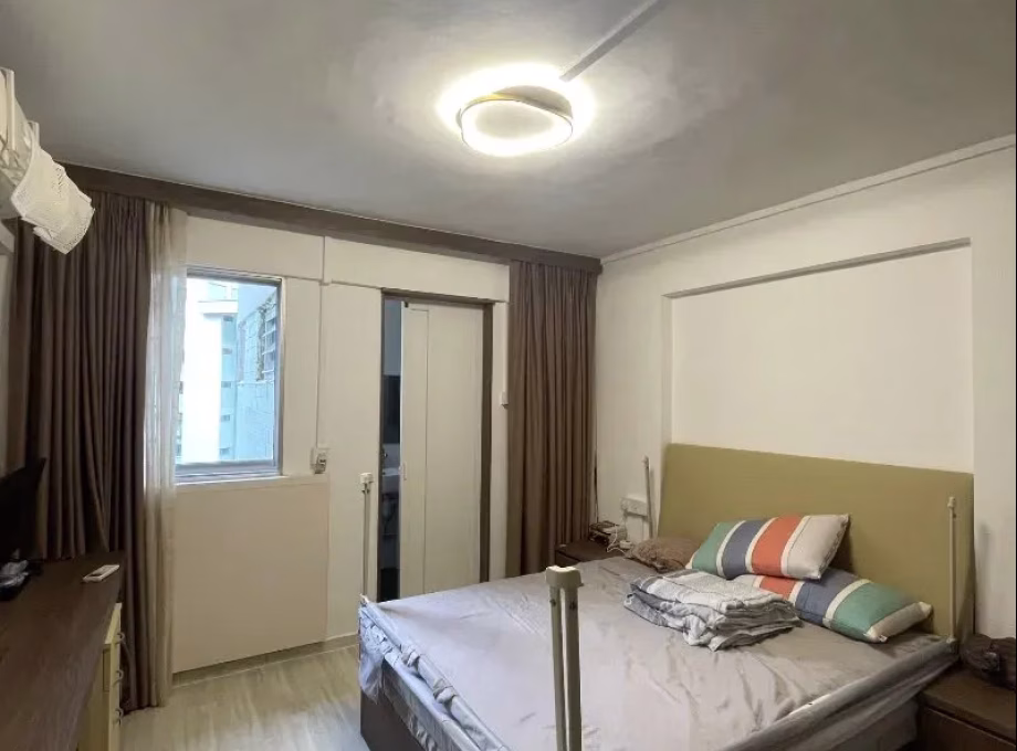 单间出租 • 中央集水区 • 333 Serangoon Avenue 3 • S$1200 • 4房(3臥室) • 普通房 照片