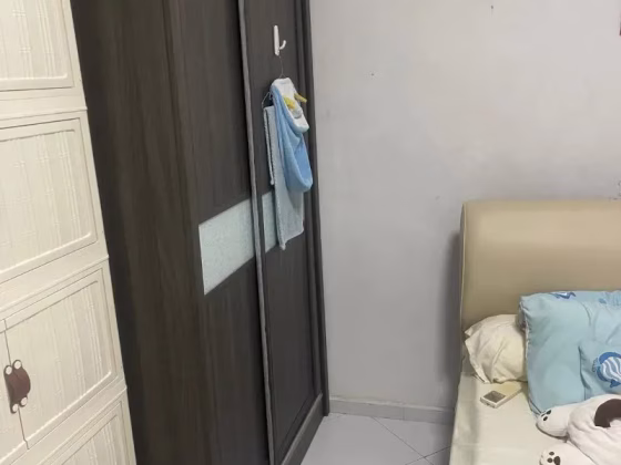 单间出租 • 三巴旺 • 736 Woodlands Circle • S$900 • 4房(3臥室) • 普通房 照片