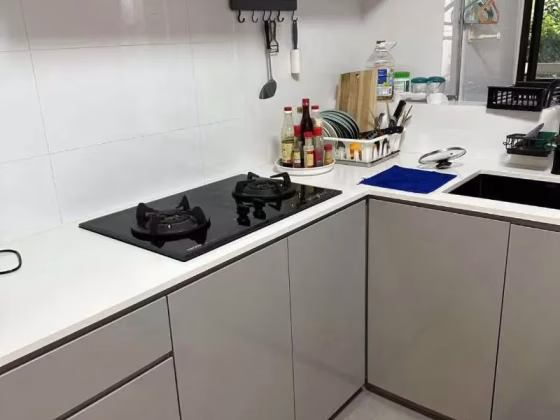 单间出租 • 乌节 • 320 Ang Mo Kio Avenue 1 • S$800 • 3房(2臥室) • 佣人房 照片