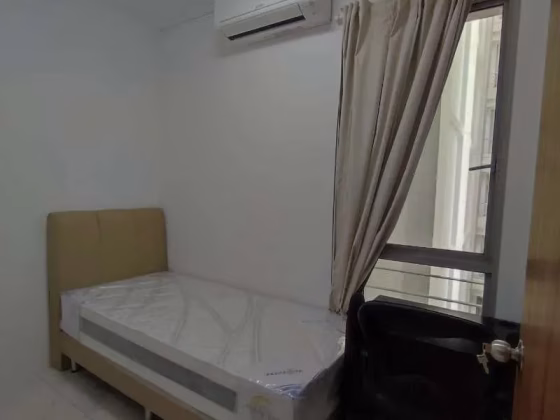 单间出租 • 林厝港 •  The Lakeshore • S$1500 • 住宅公寓 • 普通房 照片