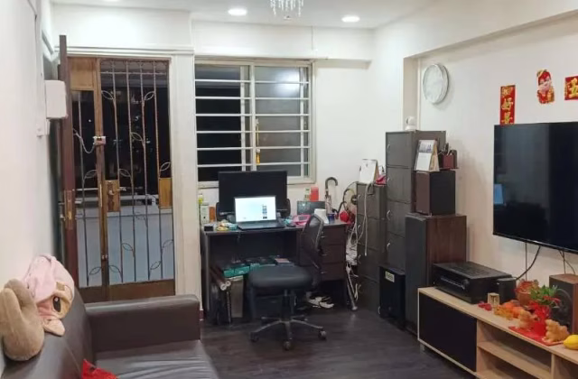 单间出租 • 乌节 • 440 Ang Mo Kio Avenue 10 • S$500 • 3房(2臥室) • 普通房